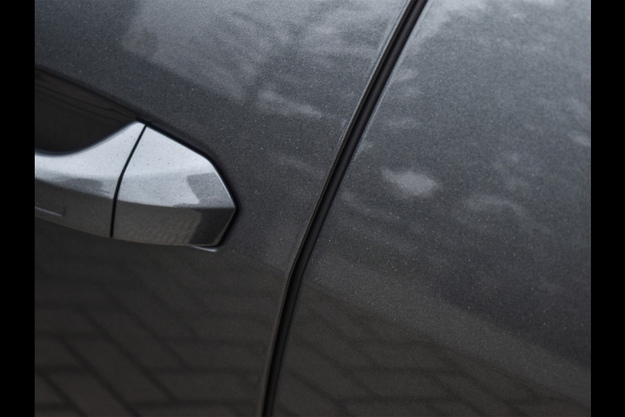 Audi Q8 STYLING + RS VELGEN ZWART 55TFSI e QUATTRO PRO LINE S COMPETITION | S-SEATS | PANORAMADAK | 4 WIEL BESTURING | B&O SOUND | HEAD-