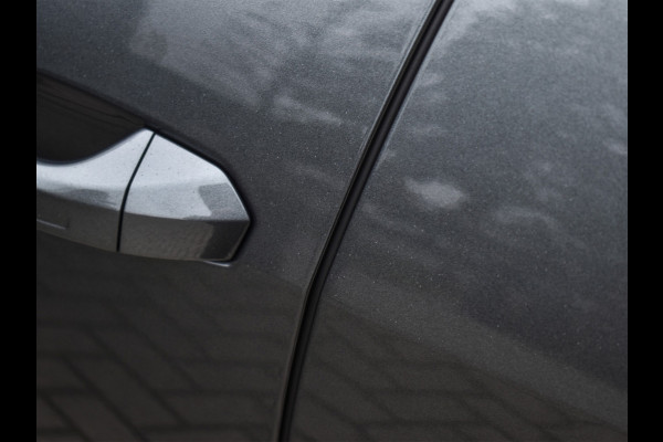 Audi Q8 STYLING + RS VELGEN ZWART 55TFSI e QUATTRO PRO LINE S COMPETITION | S-SEATS | PANORAMADAK | 4 WIEL BESTURING | B&O SOUND | HEAD-