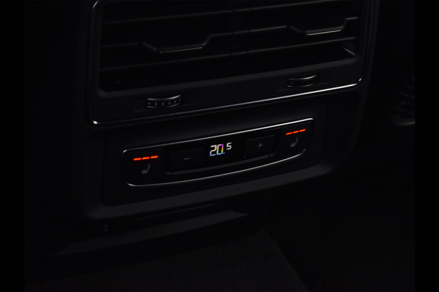 Audi Q8 STYLING + RS VELGEN ZWART 55TFSI e QUATTRO PRO LINE S COMPETITION | S-SEATS | PANORAMADAK | 4 WIEL BESTURING | B&O SOUND | HEAD-