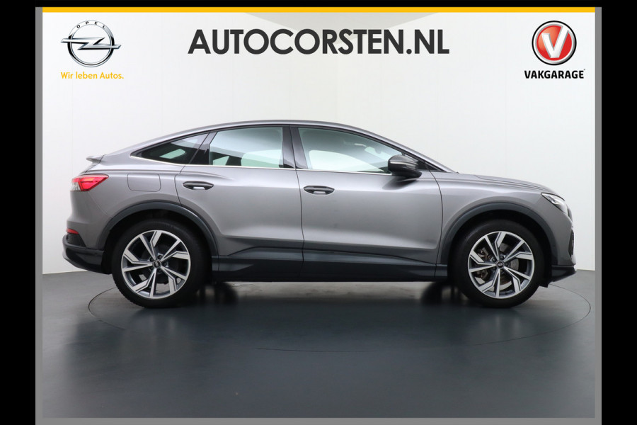 Audi Q4 e-tron 40 204pk 77kWh Adap.Cruise Sport-St. 20" Apple Carplay Android Camera Navi Matrix Led Elek.Achterklep Trekhaak Ecc Stoelverwarmi Audi sound system Assistentiepakketten-Parking/Tour/Plus 1e Eigenaar Origineel Nederlandse Auto 1.000kg trekvermogen € 63.000nieuw