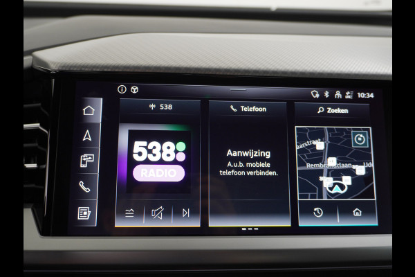 Audi Q4 e-tron 40 204pk 77kWh Adap.Cruise Sport-St. 20" Apple Carplay Android Camera Navi Matrix Led Elek.Achterklep Trekhaak Ecc Stoelverwarmi Audi sound system Assistentiepakketten-Parking/Tour/Plus 1e Eigenaar Origineel Nederlandse Auto 1.000kg trekvermogen € 63.000nieuw