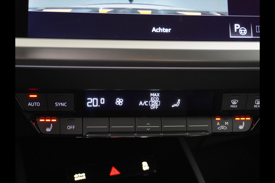 Audi Q4 e-tron 40 204pk 77kWh Adap.Cruise Sport-St. 20" Apple Carplay Android Camera Navi Matrix Led Elek.Achterklep Trekhaak Ecc Stoelverwarmi Audi sound system Assistentiepakketten-Parking/Tour/Plus 1e Eigenaar Origineel Nederlandse Auto 1.000kg trekvermogen € 63.000nieuw
