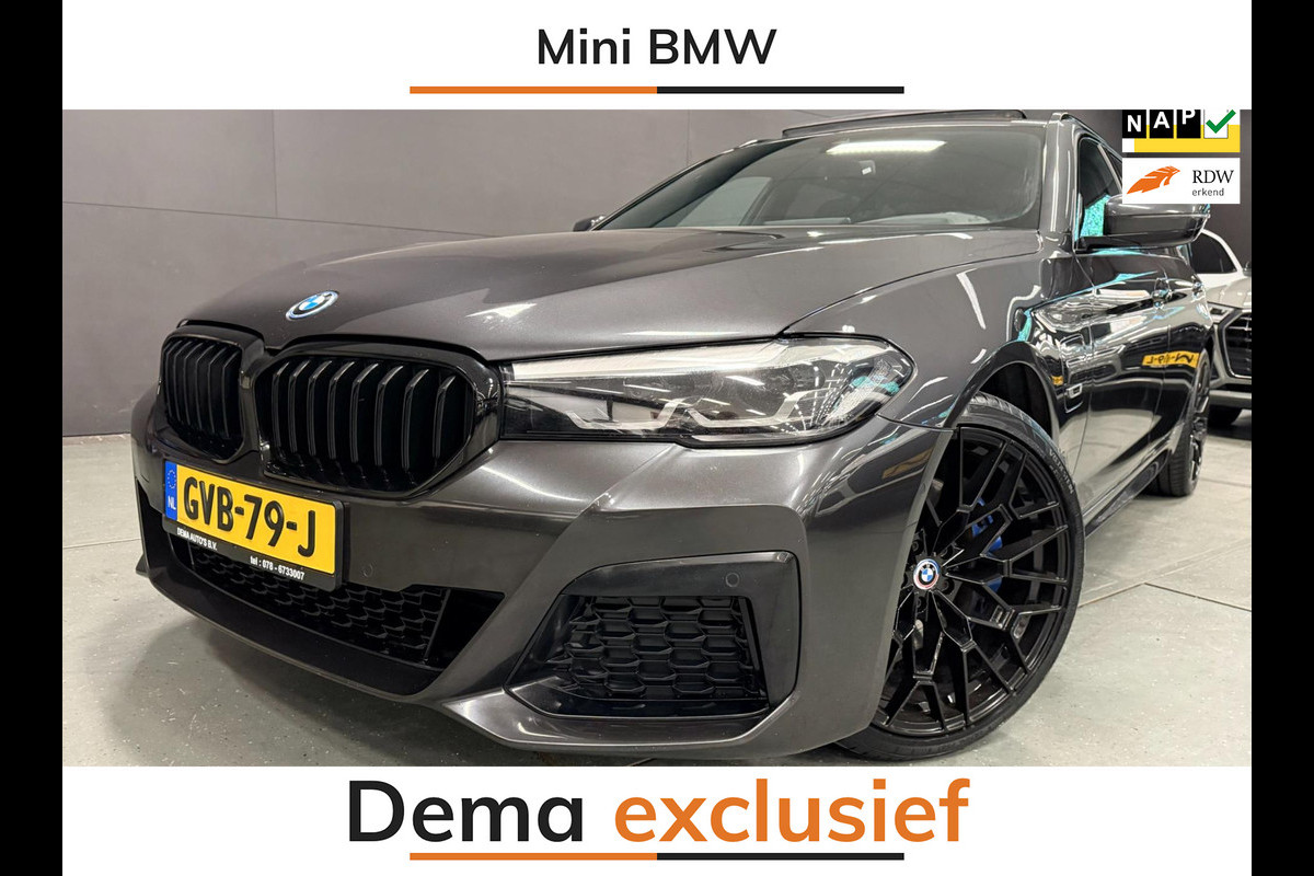 BMW 5 Serie Touring 530e M-SPORT 20'' PANO/NAVI/CAM/DAB/CARPLAY/ECC/PDC/CRUISE/// BMW 5 Serie Touring 530e M-SPORT 20'' PANO/NAVI/CAM/DAB/CARPLAY/ECC/PDC/CRUISE///