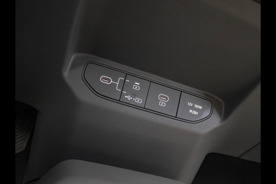 Kia EV3 Plus 58.3 kWh ANWB Private Lease v.a. € 469,- | Snelle Levering | Navi | 17" | Adapt. Cruise | Clima | PDC | Dakrails | Stoel&Stuurverw. | Priv Glass | BSM | Private Lease € 516,- Actie !