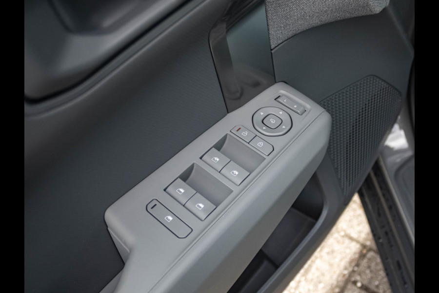 Kia EV3 Plus 58.3 kWh ANWB Private Lease v.a. € 469,- | Snelle Levering | Navi | 17" | Adapt. Cruise | Clima | PDC | Dakrails | Stoel&Stuurverw. | Priv Glass | BSM | Private Lease € 516,- Actie !