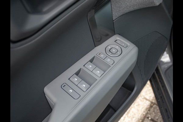 Kia EV3 Plus 58.3 kWh ANWB Private Lease v.a. € 469,- | Snelle Levering | Navi | 17" | Adapt. Cruise | Clima | PDC | Dakrails | Stoel&Stuurverw. | Priv Glass | BSM | Private Lease € 516,- Actie !