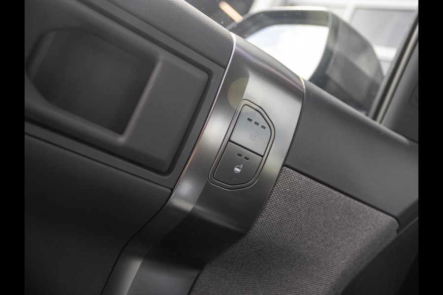 Kia EV3 Plus 58.3 kWh ANWB Private Lease v.a. € 469,- | Snelle Levering | Navi | 17" | Adapt. Cruise | Clima | PDC | Dakrails | Stoel&Stuurverw. | Priv Glass | BSM | Private Lease € 516,- Actie !