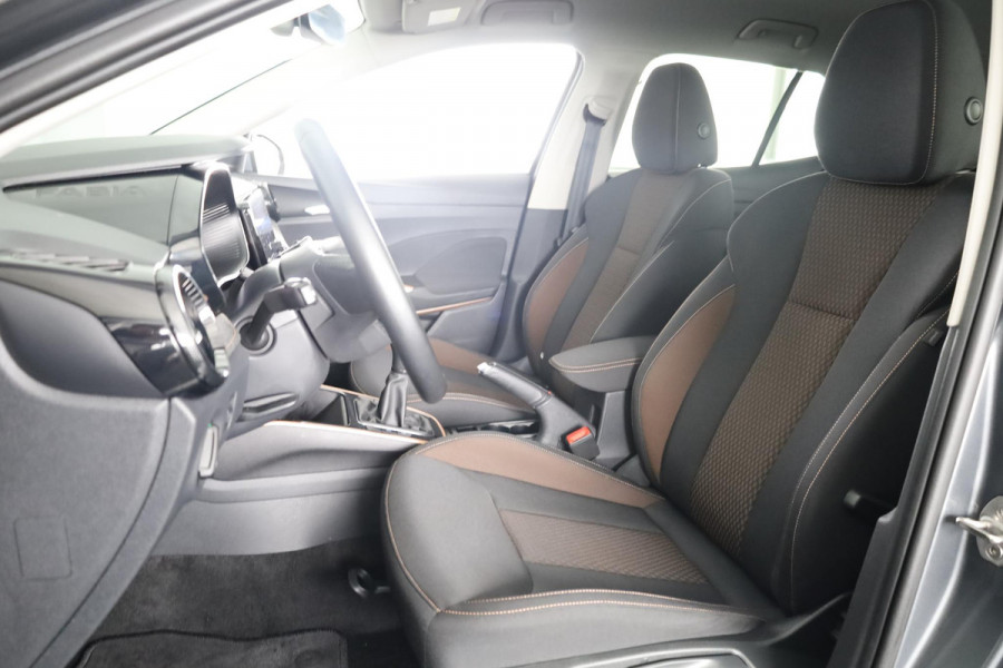 Škoda Fabia 1.0 TSI Business Edition 95 pk | Verlengde garantie | Navigatie via App | Parkeersensoren achter | Cruise control | Autom. airco | Stoelverwarming |