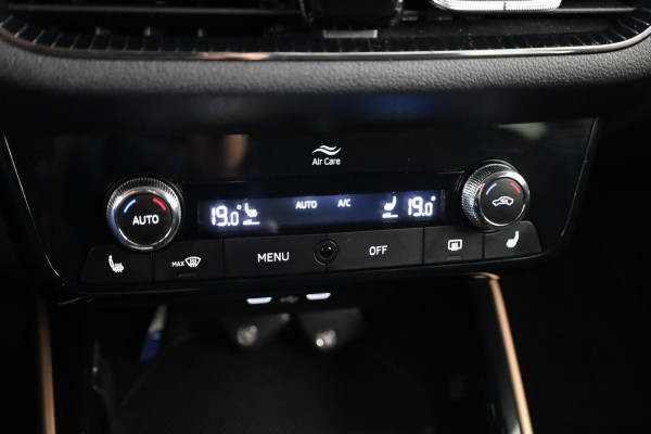 Škoda Fabia 1.0 TSI Business Edition 95 pk | Verlengde garantie | Navigatie via App | Parkeersensoren achter | Cruise control | Autom. airco | Stoelverwarming |