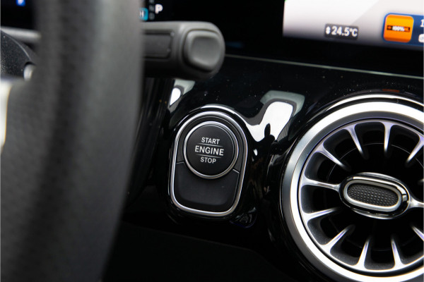 Mercedes-Benz GLA 250 e AMG Line, Key-Less, Hybrid, Nightpakket 2024