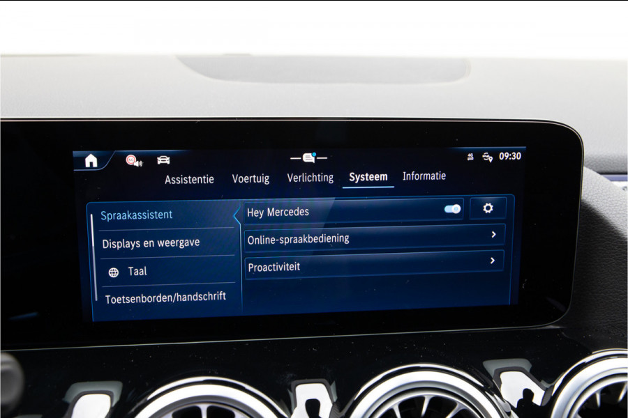 Mercedes-Benz GLA 250 e AMG Line, Key-Less, Hybrid, Nightpakket 2024