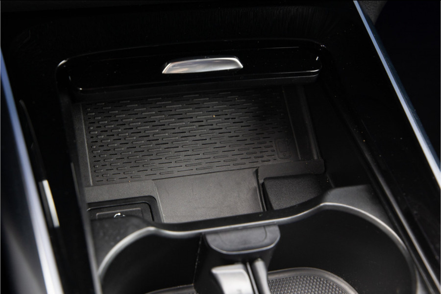 Mercedes-Benz GLA 250 e AMG Line, Key-Less, Hybrid, Nightpakket 2024