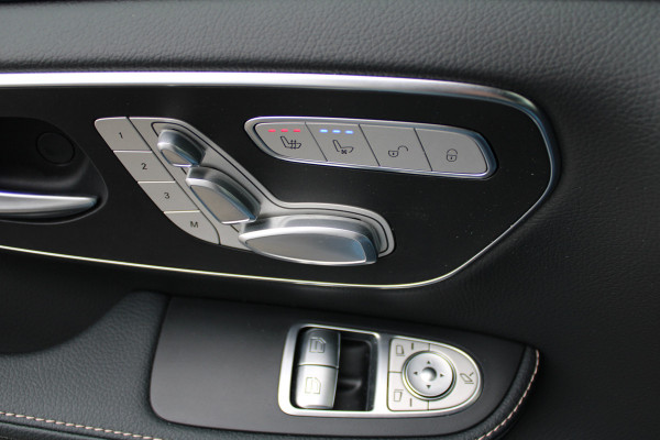 Mercedes-Benz Eqv 300 L2 / AMG / New Model / 7/8-Persoons / Luchtvering / Led / Electr Stoelen / Vol Opties / NIEUW!!