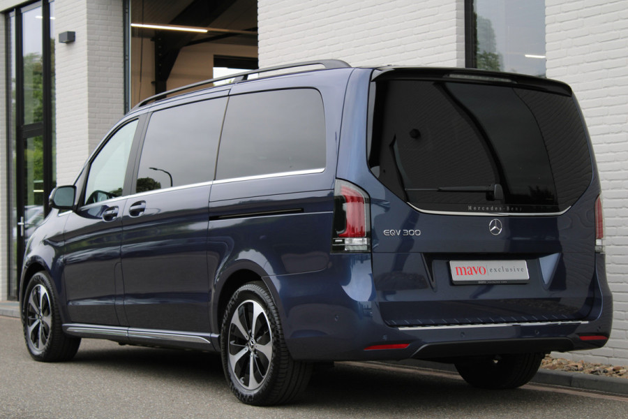 Mercedes-Benz Eqv 300 L2 / AMG / New Model / 7/8-Persoons / Luchtvering / Led / Electr Stoelen / Vol Opties / NIEUW!!