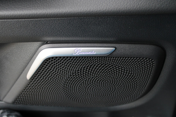 Mercedes-Benz Eqv 300 L2 / AMG / New Model / 7/8-Persoons / Luchtvering / Led / Electr Stoelen / Vol Opties / NIEUW!!