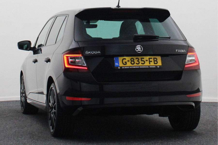Škoda Fabia 1.0 TSI Monte Carlo Navigatie, Stoelverwarming, Climate, Cruise, PDC, 17"