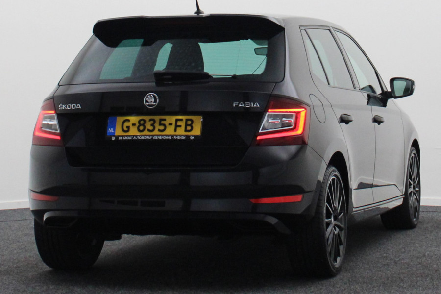 Škoda Fabia 1.0 TSI Monte Carlo Navigatie, Stoelverwarming, Climate, Cruise, PDC, 17"