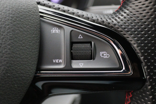 Škoda Fabia 1.0 TSI Monte Carlo Navigatie, Stoelverwarming, Climate, Cruise, PDC, 17"