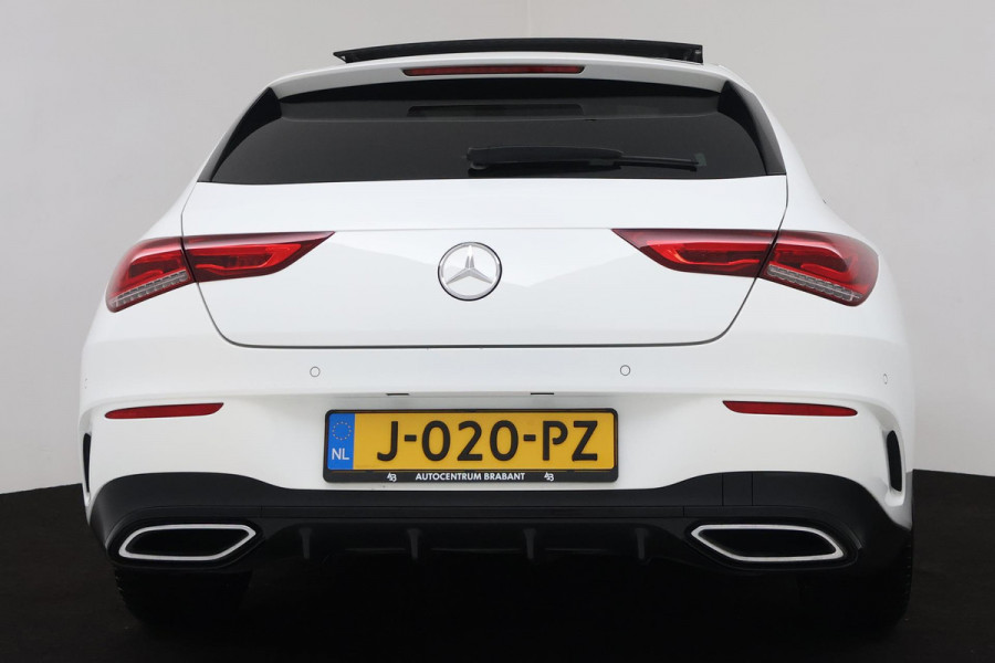 Mercedes-Benz CLA-Klasse Shooting Brake 220 Advantage (PANORAMADAK, SFEERVERLICHTING, PARKEERSENSOREN, CAMERA, NAVI, NL-AUTO)