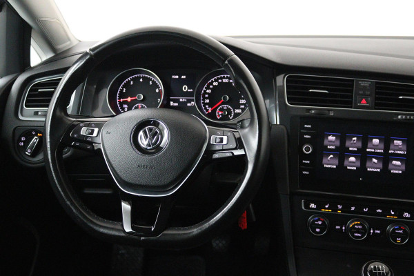 Volkswagen Golf 1.0 TSI Comfortline Business (PARKEERSENSOREN, TREKHAAK, STOELVERWARMING, CRUISE CONTROL, NL-AUTO)
