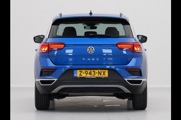Volkswagen T-Roc 1.5 TSI 150pk DSG Style Navigatie Clima Pdc Acc 110