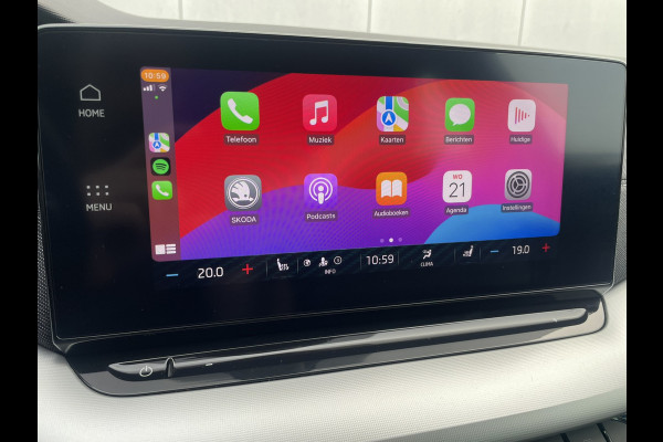 Škoda Octavia Combi 1.5 e-TSI Business Edition Plus | Trekhaak | Head-Up | Carplay | LED | Sfeerverl. | Camera | Memory