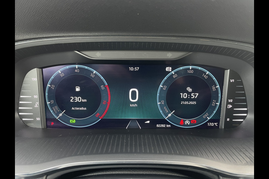 Škoda Octavia Combi 1.5 e-TSI Business Edition Plus | Trekhaak | Head-Up | Carplay | LED | Sfeerverl. | Camera | Memory
