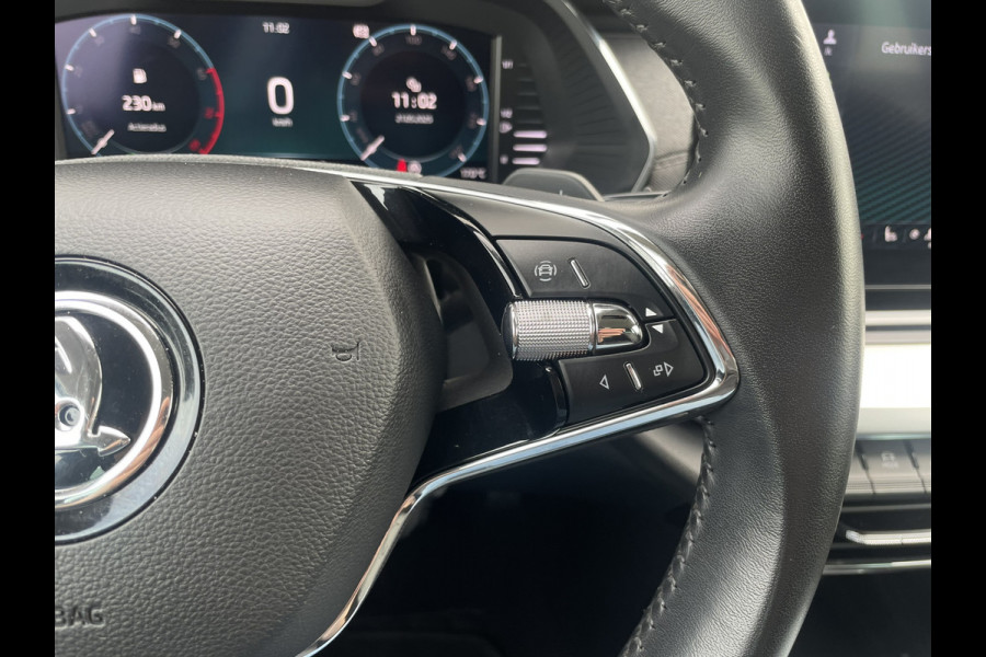Škoda Octavia Combi 1.5 e-TSI Business Edition Plus | Trekhaak | Head-Up | Carplay | LED | Sfeerverl. | Camera | Memory
