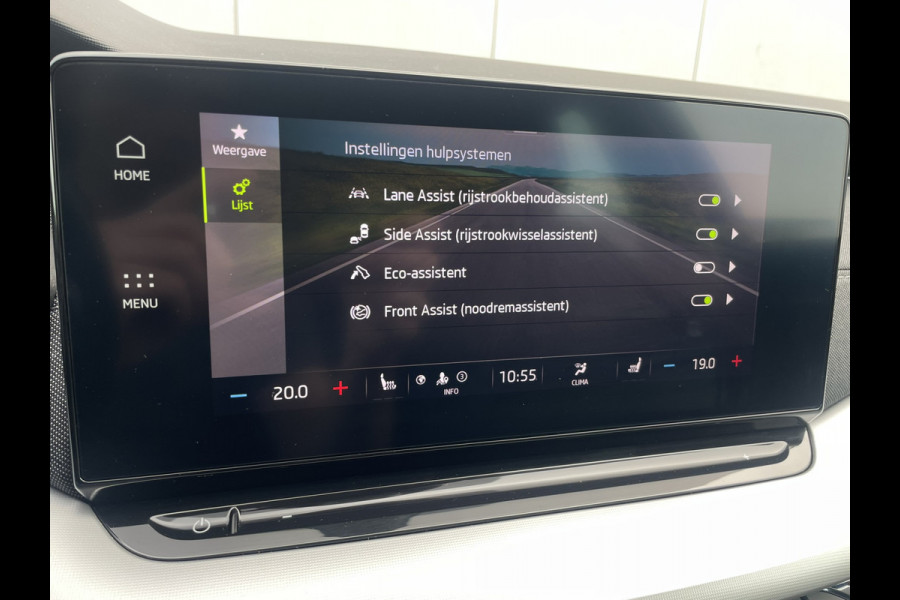Škoda Octavia Combi 1.5 e-TSI Business Edition Plus | Trekhaak | Head-Up | Carplay | LED | Sfeerverl. | Camera | Memory