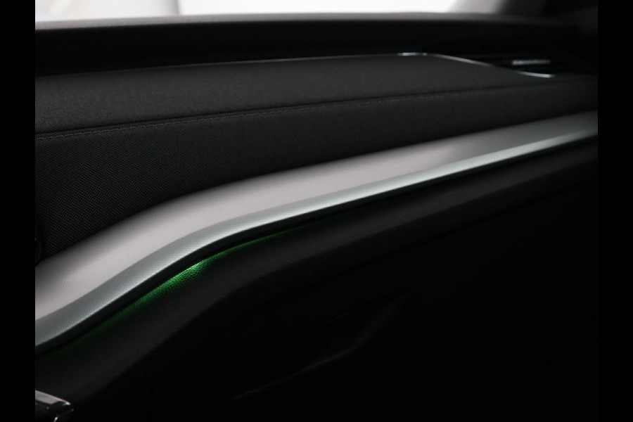 Škoda Octavia 1.4 TSI iV PHEV Business Edition Plus | Stoelverwarming | Head-Up | Adaptive cruise | Camera | Memory | Navigatie | Full LED | Sfeerverlichting | 18'' lichtmetalen velgen