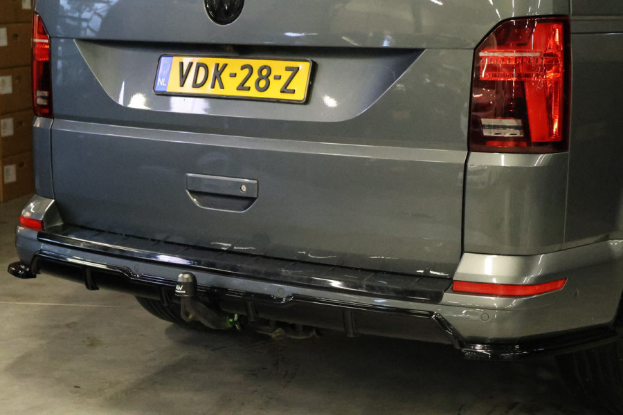 Volkswagen Transporter 2.0 TDI L2H1 150 PK BULLI | LED Koplampen | ACC | Camera | CarPlay | Trekhaak | 3-Zitter | Marge | BTW & BPM Vrij | Dealer onderhouden | Nieuwe distributieriem
