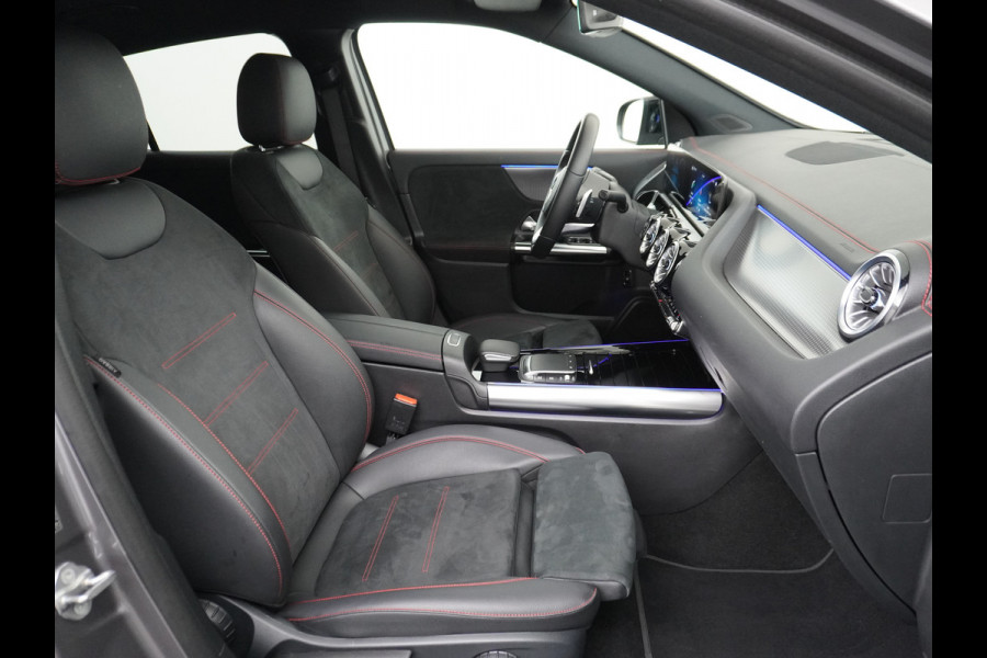 Mercedes-Benz EQA AUT. 250 67kWh AMG Camera Navi Mercedes & Me Apps Apple Carplay Android LED-high-performance WiFi-vb. Multi-Media Active-Park+Re 18" Dodehoek-assistent MBUX-infotainmentsysteem+ spraakbediening Dual-Ecc  Advance Multi-Media WiFi-vb.Licht+RegenSensor Int.Noodoproep Progressive SpoorAssist BordHerkenning Voetganger-Besch Zitcomfortpakket Alu-Dakrails Aut.Gr/Licht Actieve Rem+spoorassistent Orig.NLse auto 8jr/160dkm garantie-accu