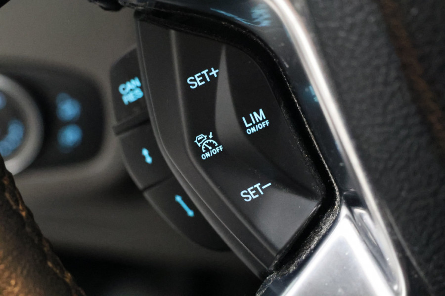 Ford Transit Connect 1.5 EcoBlue 120 PK L2 | Automaat | Raptor Edition | 3-Zitter | ACC | Blind Spot | Navigatie | Bi-Xenon | Camera | CarPlay | Trekhaak | DAB | Lengte 2 | Nieuwe APK | Onderhoudsbeurt