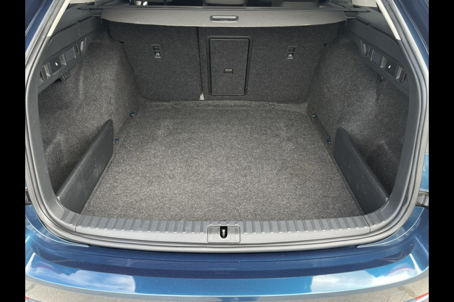 Škoda Octavia Combi 1.5 e-TSI Business Edition Trekhaak | Virtual Cockpit | LED | Navi | Carplay
