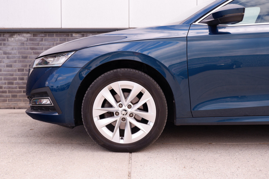 Škoda Octavia Combi 1.5 e-TSI Business Edition Trekhaak | Virtual Cockpit | LED | Navi | Carplay