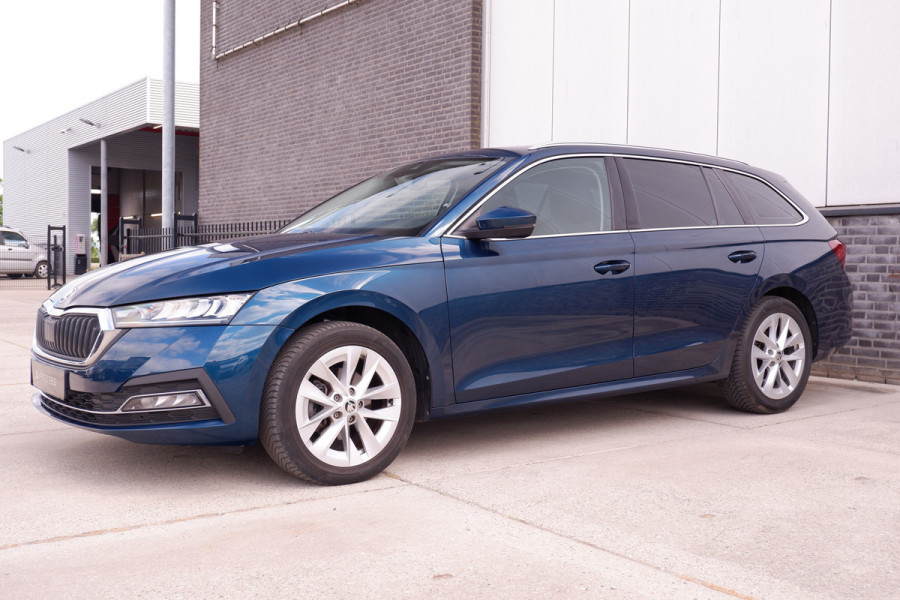 Škoda Octavia Combi 1.5 e-TSI Business Edition Trekhaak | Virtual Cockpit | LED | Navi | Carplay