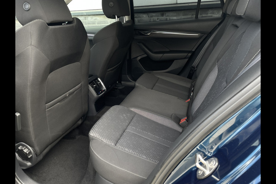 Škoda Octavia Combi 1.5 e-TSI Business Edition Trekhaak | Virtual Cockpit | LED | Navi | Carplay