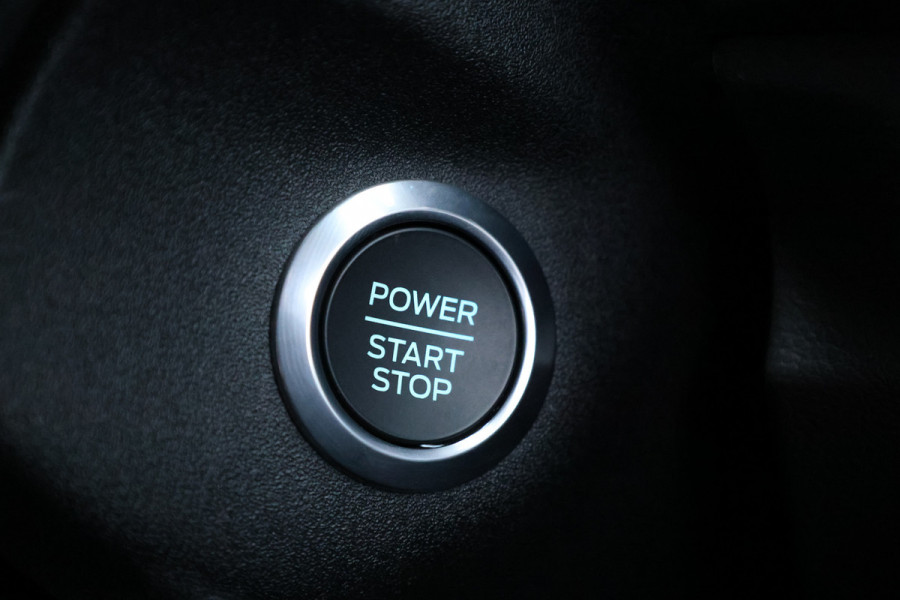 Ford Transit 350 2.0 TDCI L3H2 165PK AUT Limited | BPM VRIJ | 360 Camera | ACC | Navigatie | Bi-Xenon | Lane assist | BLIS | CarPlay | Trekhaak | 3-Zitter| Facelift model MY2025