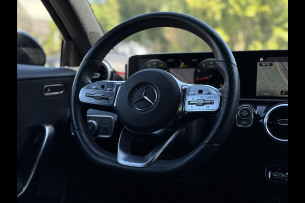 Mercedes-Benz A-Klasse 160 Business Sol. AMG | Navi | Camera | Carplay |