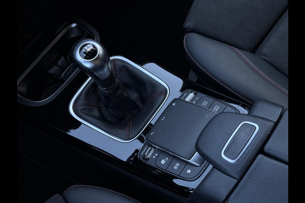 Mercedes-Benz A-Klasse 160 Business Sol. AMG | Navi | Camera | Carplay |