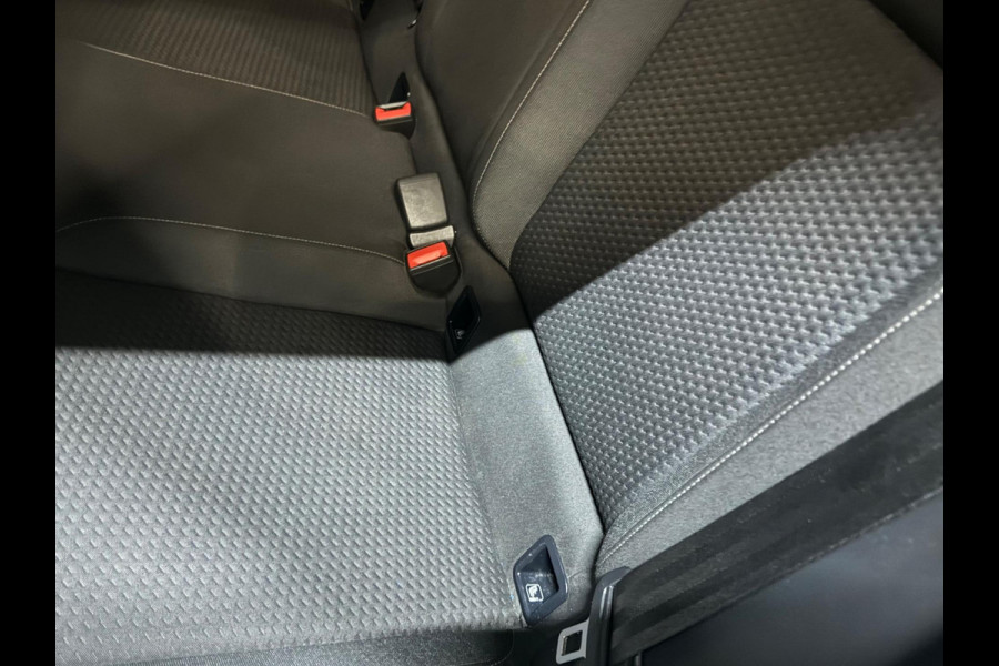 Volkswagen Polo 1.0 TSI Style Garantie CarPlay Adoptieve Cruise StoelVW PDC Navi Led Rijklaar