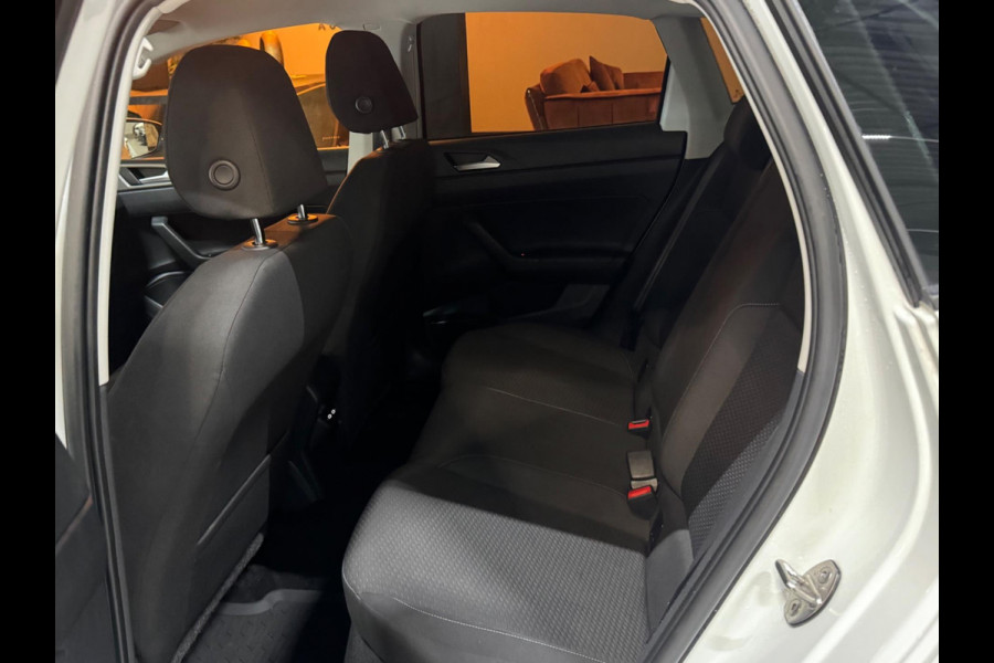 Volkswagen Polo 1.0 TSI Style Garantie CarPlay Adoptieve Cruise StoelVW PDC Navi Led Rijklaar