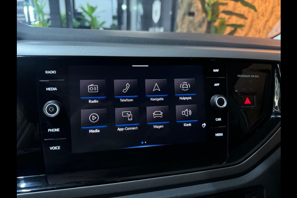 Volkswagen Polo 1.0 TSI Style Garantie CarPlay Adoptieve Cruise StoelVW PDC Navi Led Rijklaar