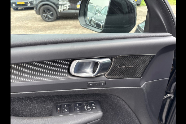 Volvo XC40 1.5 T5 Recharge R-Design/harman kardon/navi/camera /memory/ned auto