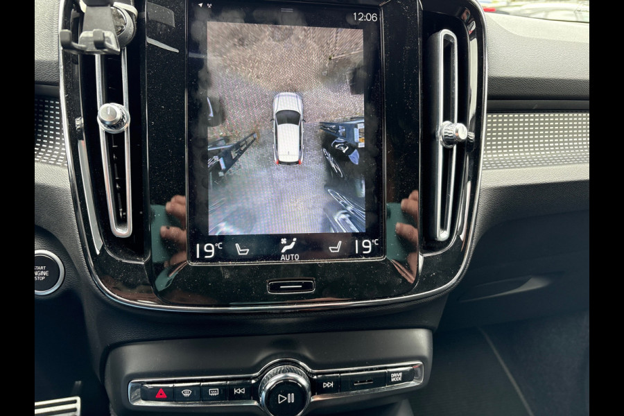 Volvo XC40 1.5 T5 Recharge R-Design/harman kardon/navi/camera /memory/ned auto