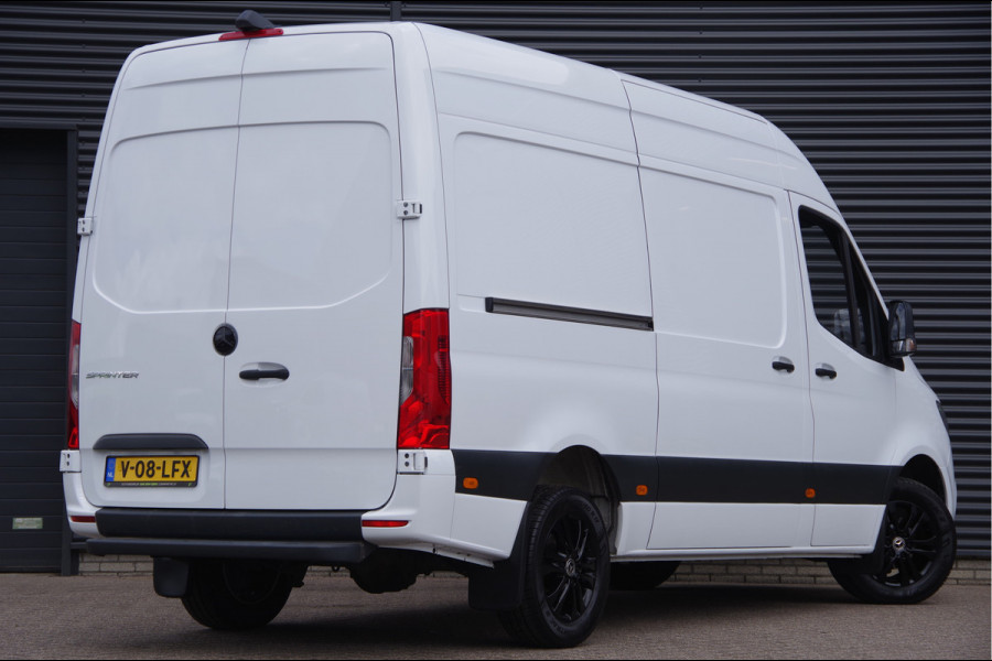 Mercedes-Benz Sprinter 319 3.0 V6 3P, AUT. LED, CAMERA, CRUISE, LEDER STUUR, NAVI BY APPLE CARPLAY, STANDKACHEL