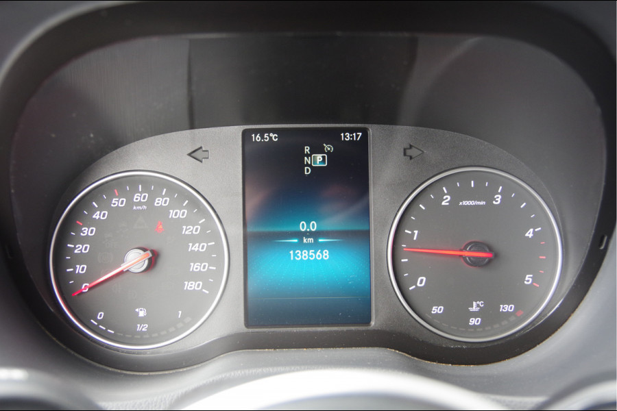 Mercedes-Benz Sprinter 319 3.0 V6 3P, AUT. LED, CAMERA, CRUISE, LEDER STUUR, NAVI BY APPLE CARPLAY, STANDKACHEL