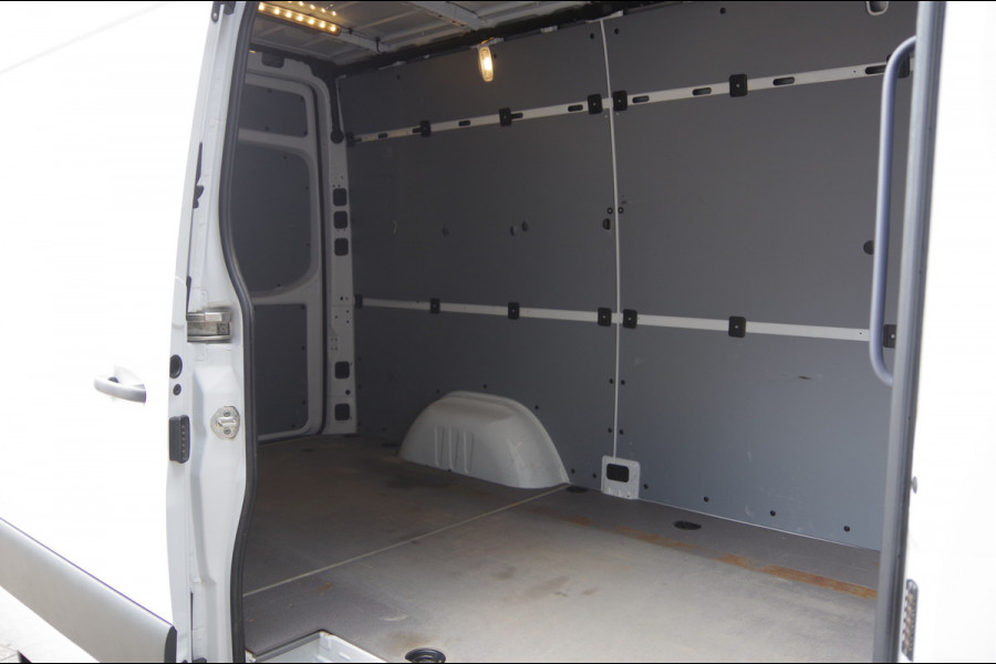 Mercedes-Benz Sprinter 319 3.0 V6 3P, AUT. LED, CAMERA, CRUISE, LEDER STUUR, NAVI BY APPLE CARPLAY, STANDKACHEL