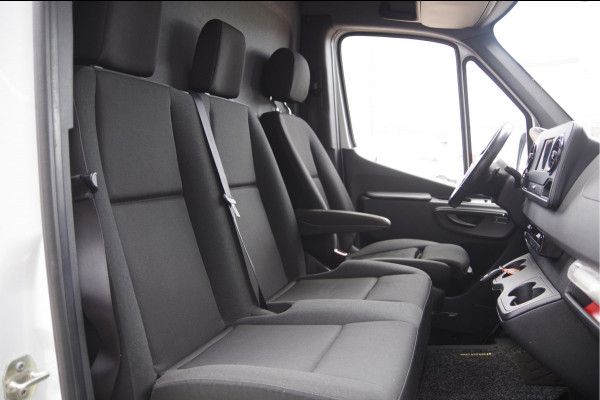 Mercedes-Benz Sprinter 319 3.0 V6 3P, AUT. LED, CAMERA, CRUISE, LEDER STUUR, NAVI BY APPLE CARPLAY, STANDKACHEL
