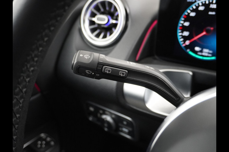 Mercedes-Benz EQB 250 Luxury Line 67 kWh CAMERA | AMBILIGHT | RIJKLAARPRIJS INCL. 12MND BOVAG